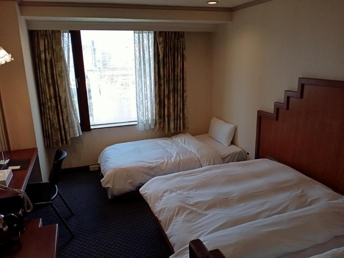 Chungli Business Hotel Zhongli Exterior foto